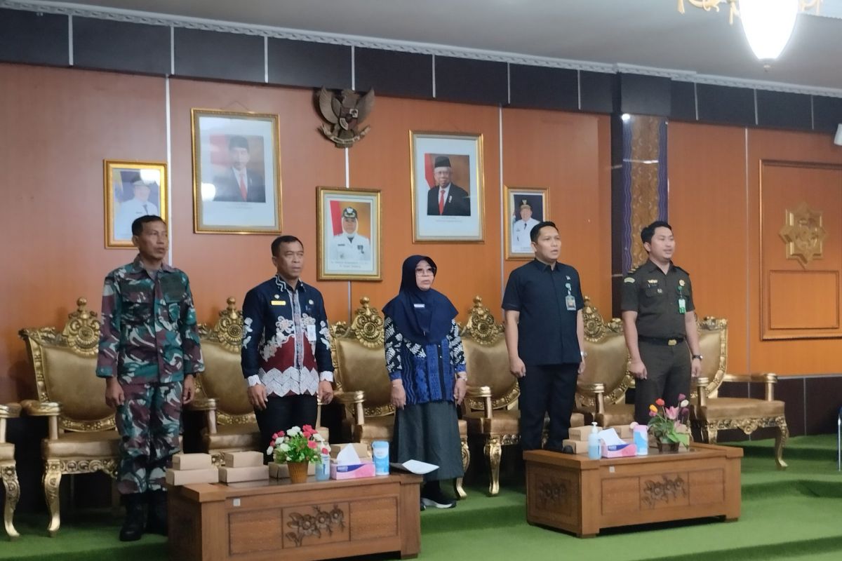 Badan Kesbangpol Tabalong gelar diskusi publik Forkopimda - LSM