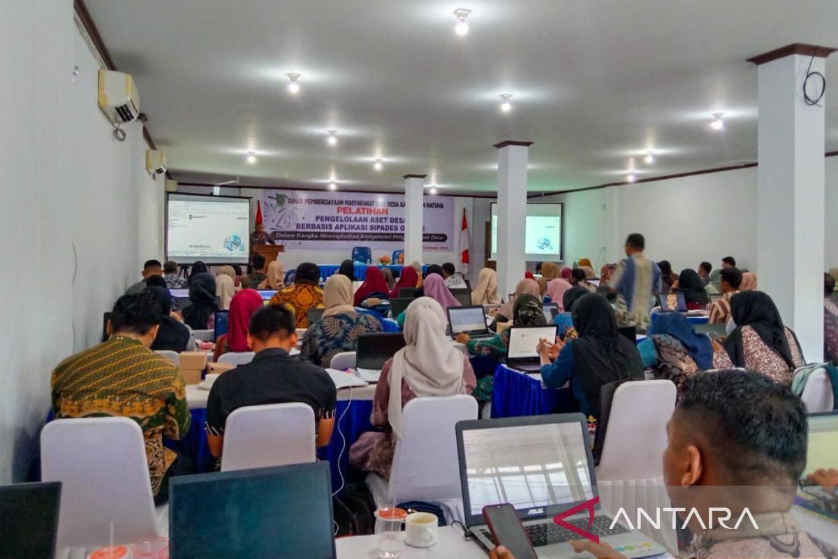 Pemkab Natuna latih pemahaman perangkat desa gunakan aplikasi Sipades