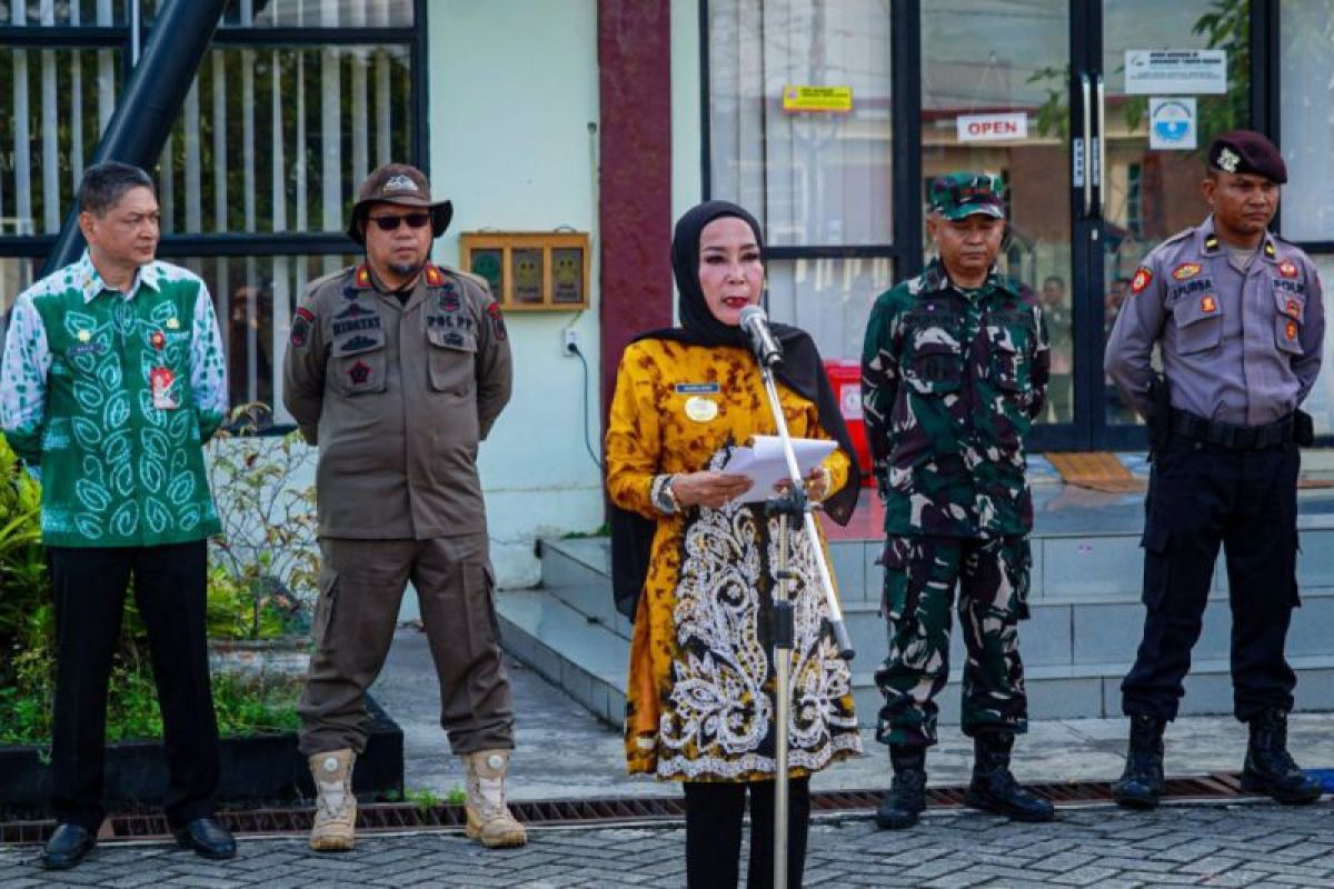 Pemkot Banjarbaru bongkar kandang babi tanpa izin di Guntung Manggis