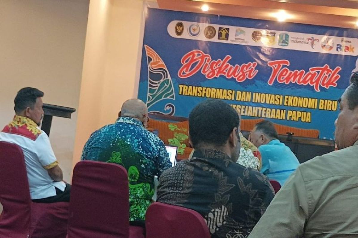 Dinas Pariwisata sebut 30 wisatawan asing nikmati kegiatan STC 2024 Biak