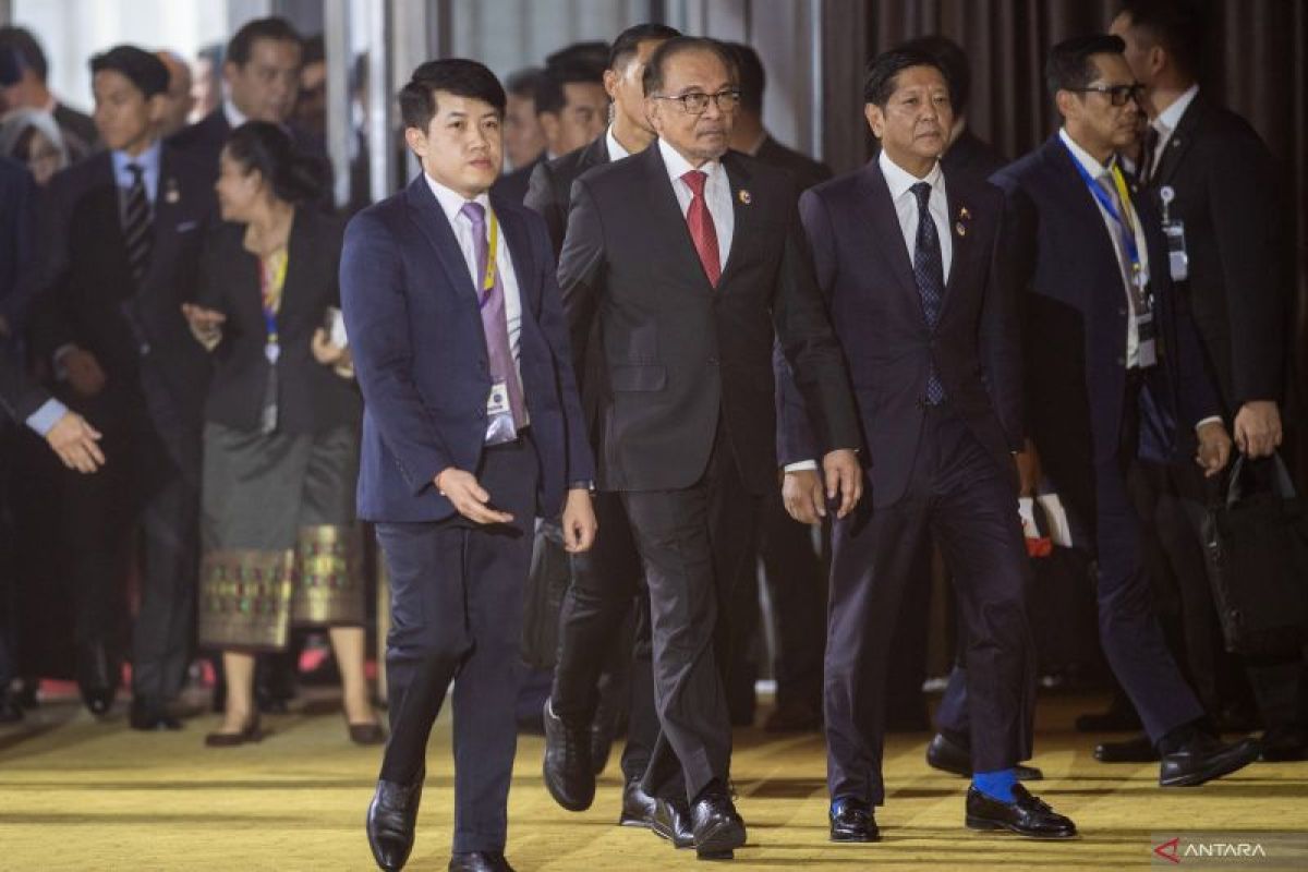 PM Anwar-Presiden Marcos tiba di Jakarta jelang pelantikan Presiden RI