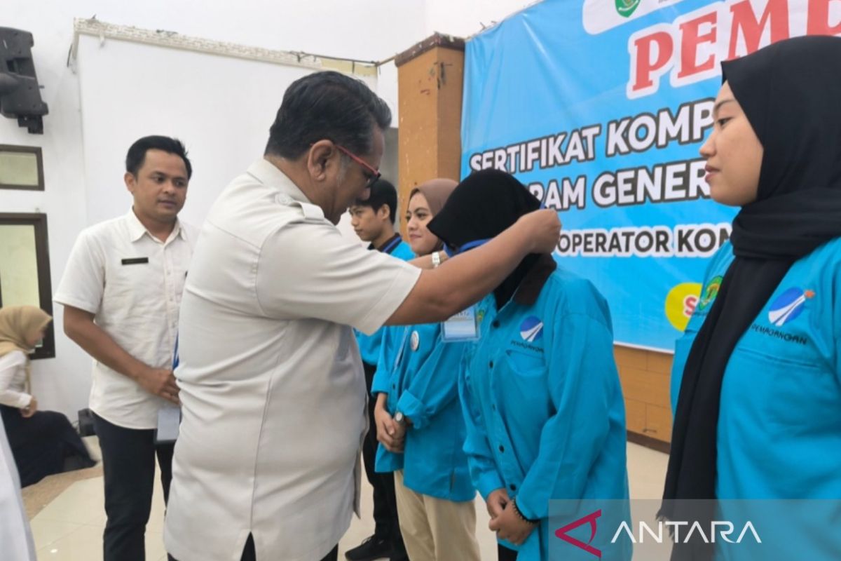 Pemprov Kaltim dorong peningkatan  sertifikasi tenaga kerja