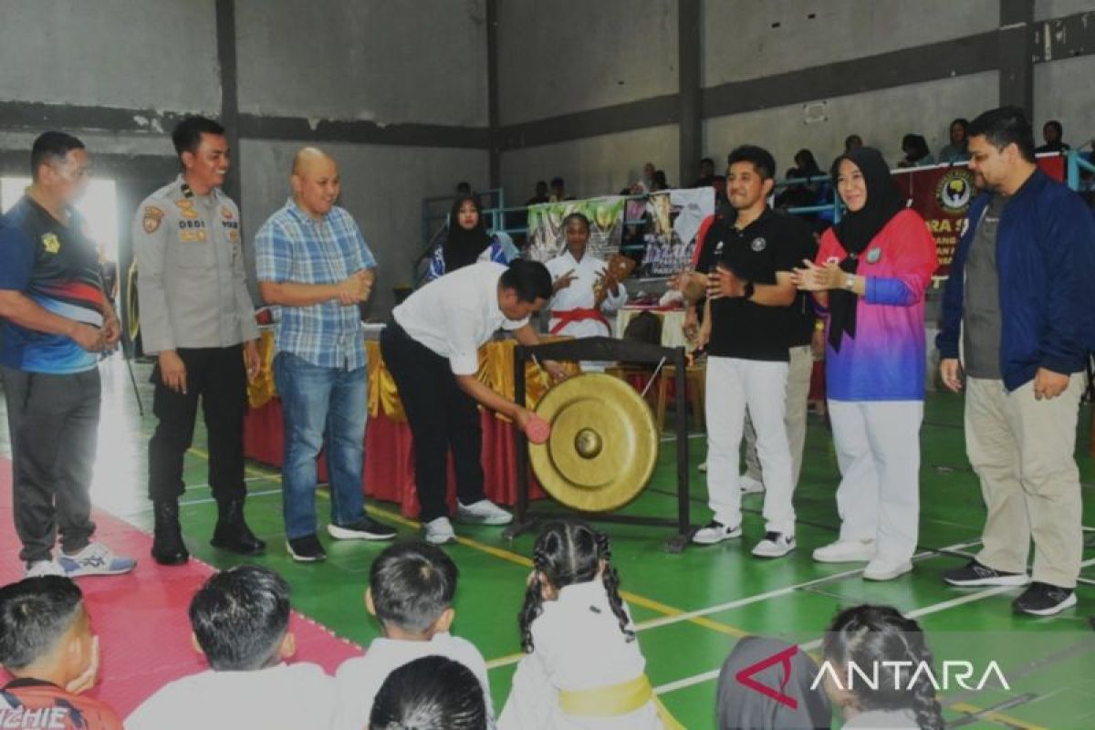 267 karateka ikuti festival Karate Laskar Pelangi