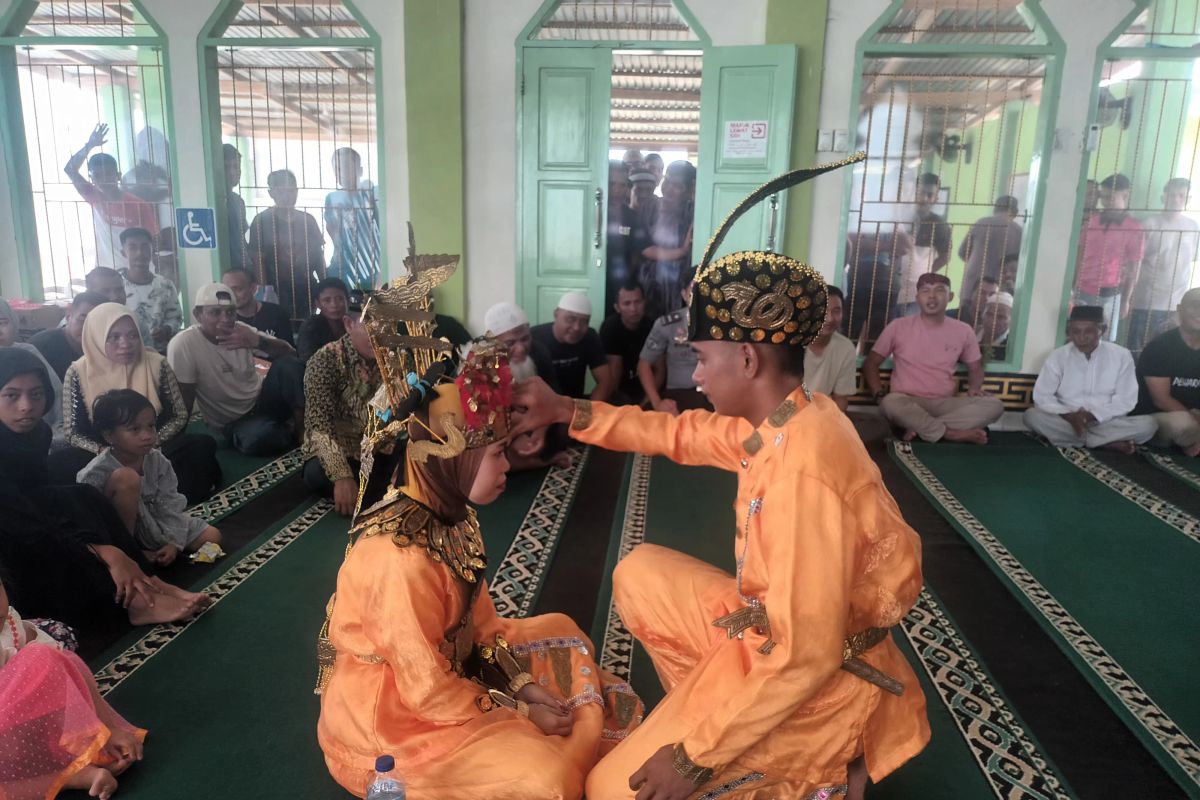 Narapidana langsungkan pernikahan di masjid Lapas Pohuwato