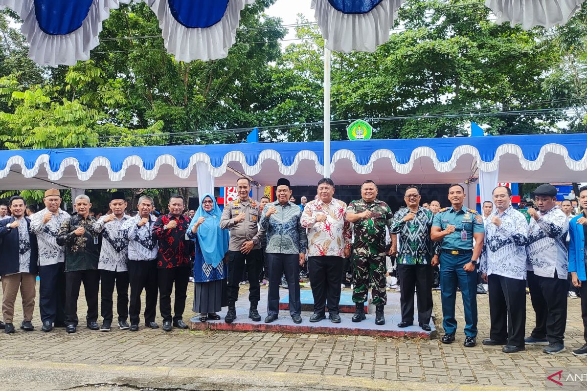 Rektor Universitas PGRI Pontianak motivasi mahasiswa baru jadi pemimpin masa depan