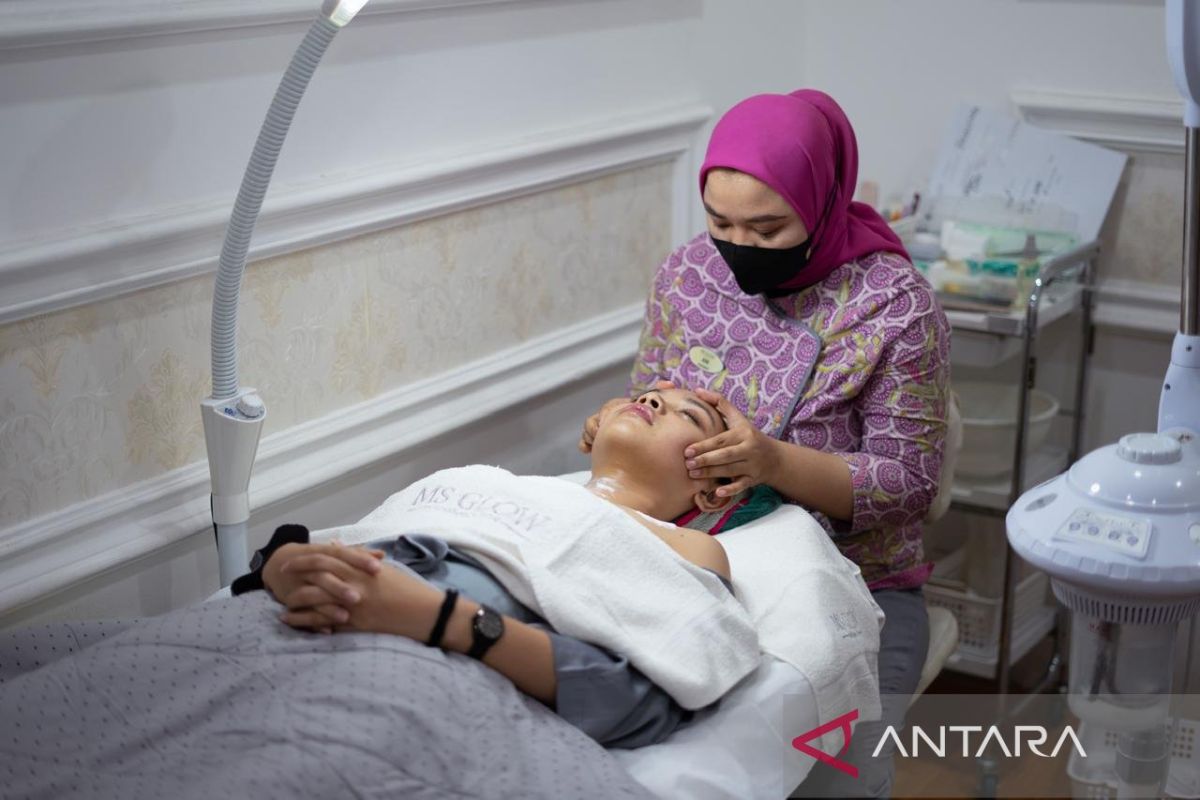 Klinik kecantikan berikan potongan harga saat HUT ke-79 Provinsi Jatim