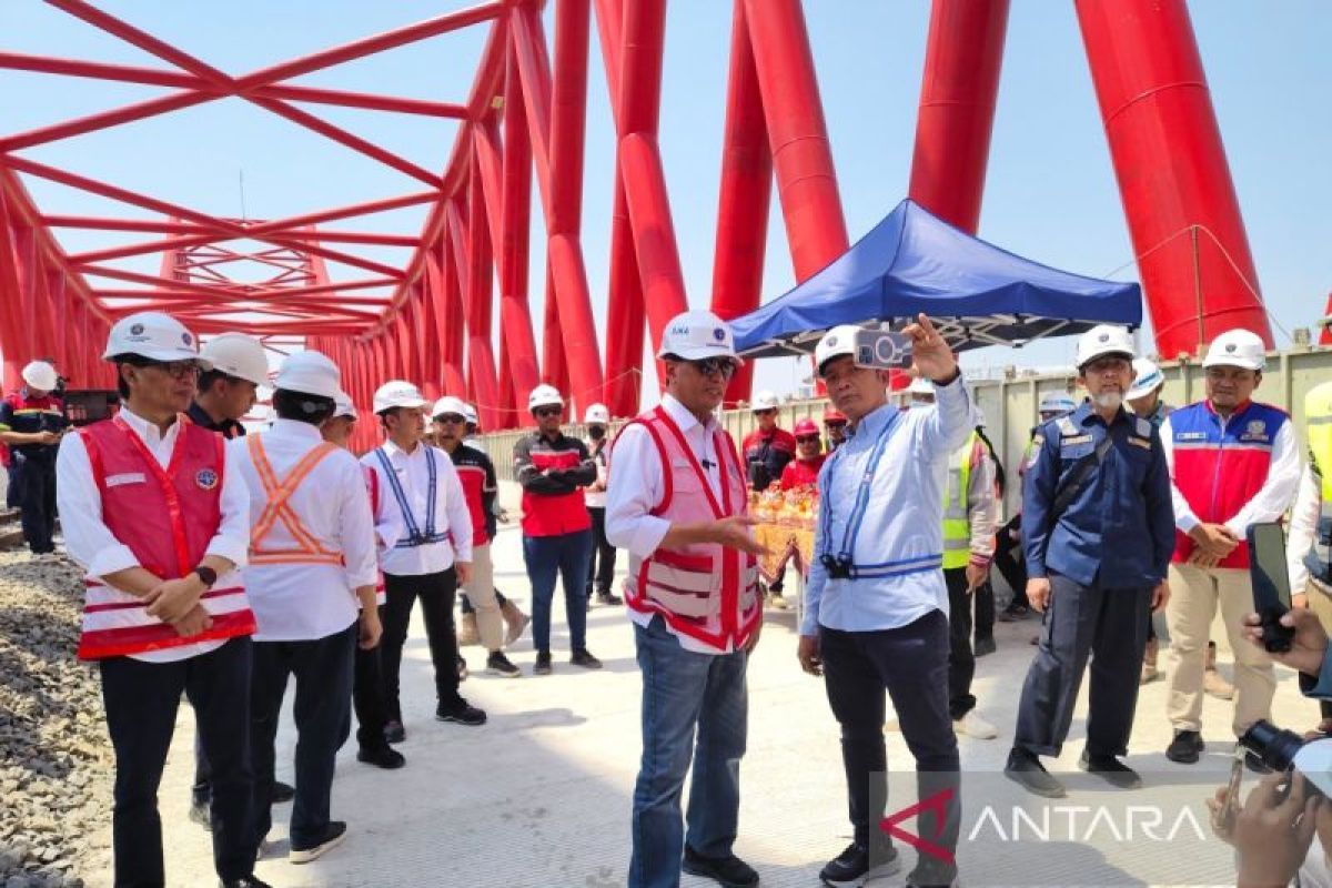 Indonesia's longest elevated railway to operate by November 1