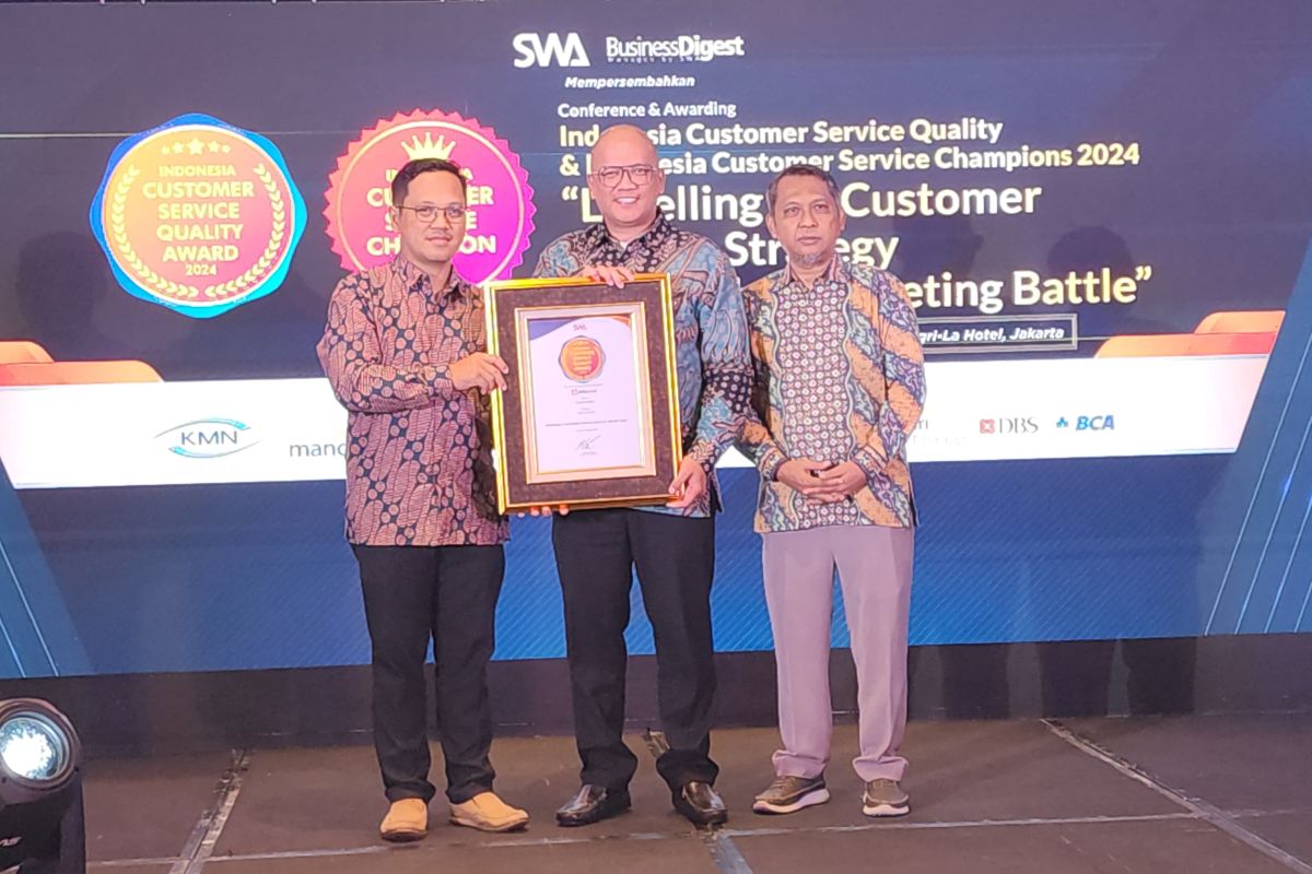 Alfamidi kembali raih Customer Service Quality Award 2024