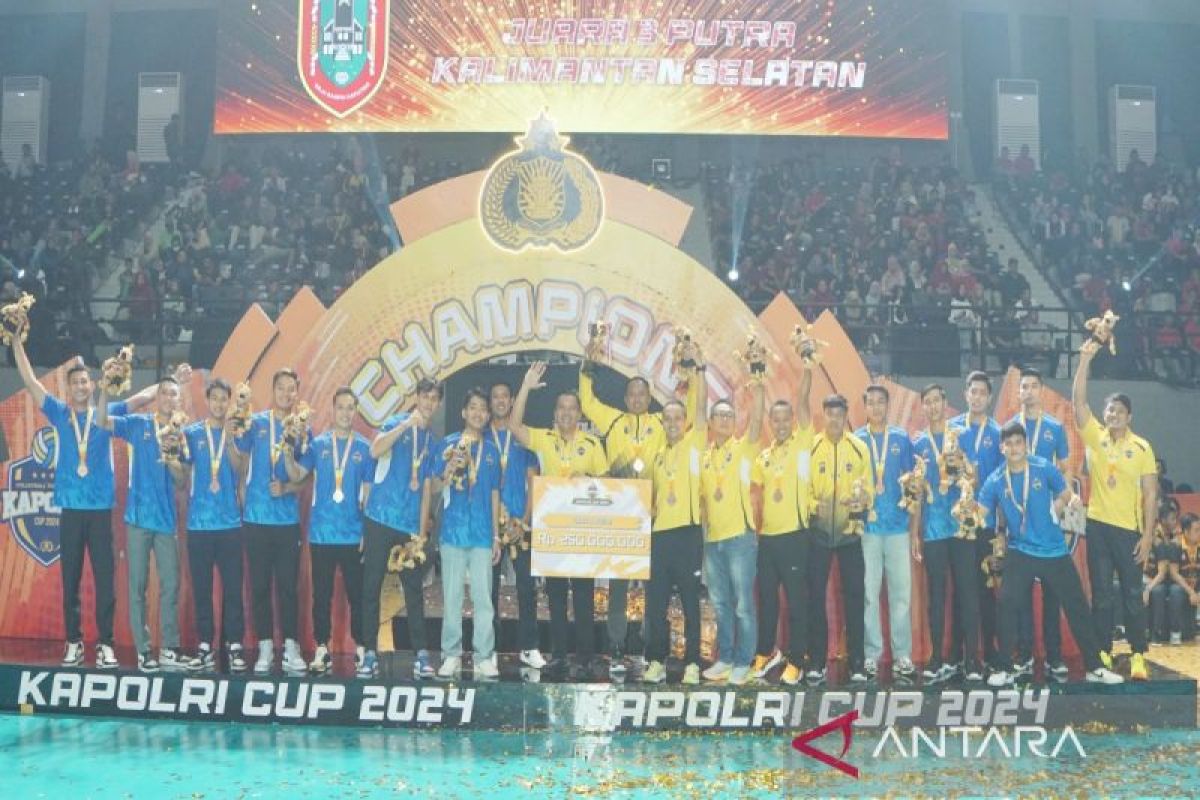 Polda Kalsel gelorakan pembinaan voli usai raih juara tiga Kapolri Cup