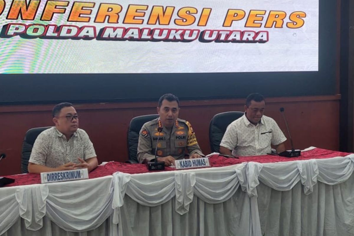 Sembilan orang diperiksa kasus terbakarnya speedboat cagub Maluku Utara