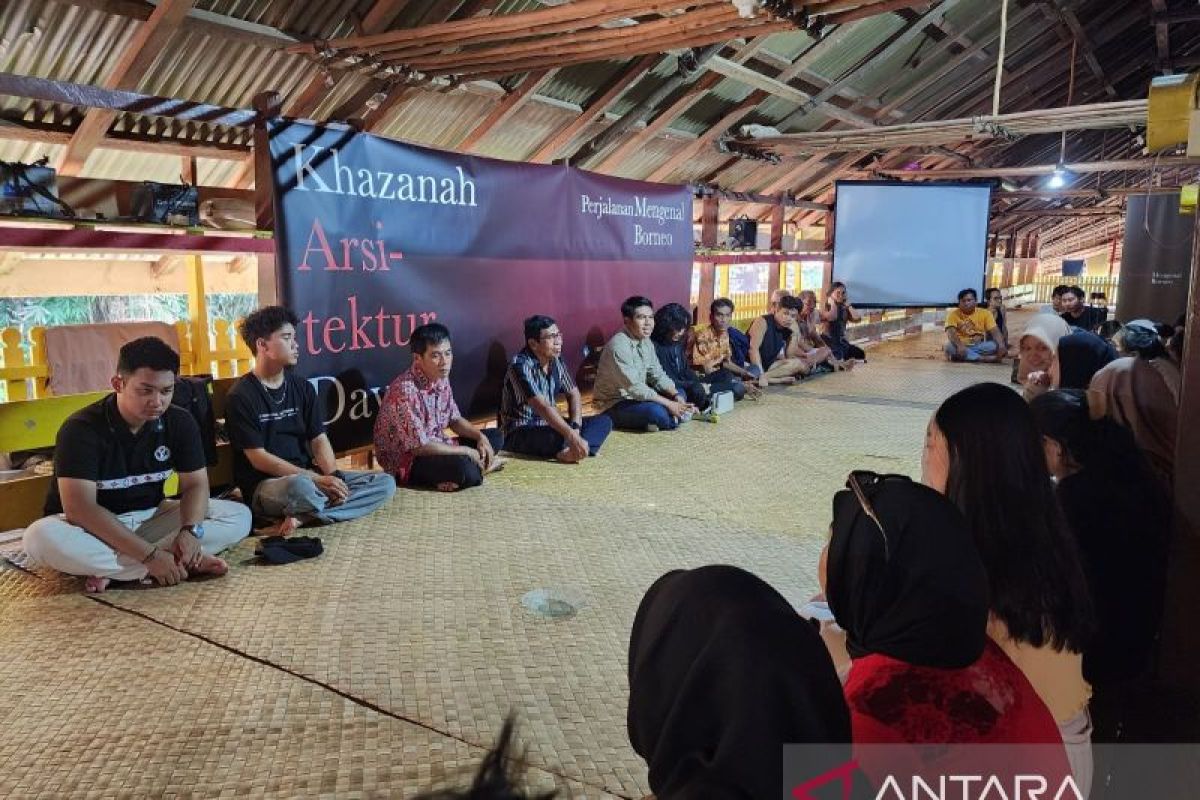 Buku Khazanah Arsitektur Dayak angkat potensi heritage Kalimantan