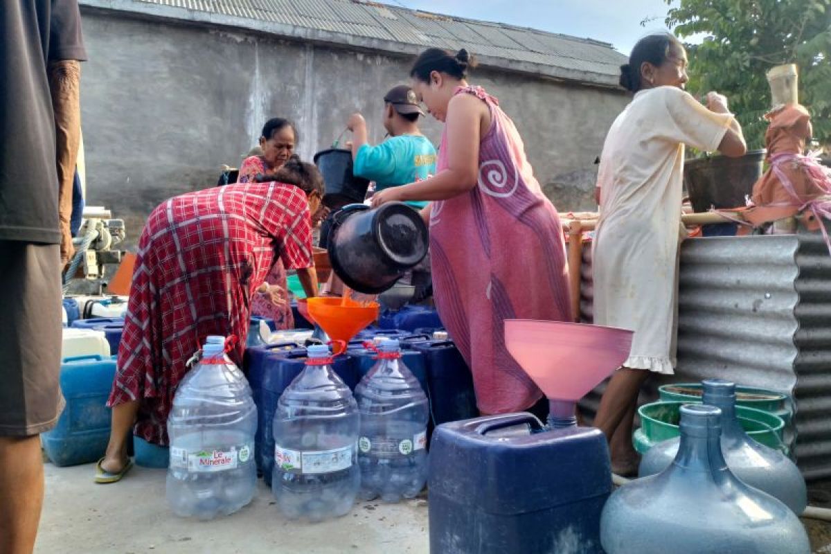 Kemensos salurkan 42.000 liter air bersih bantu kekeringan di Lamongan