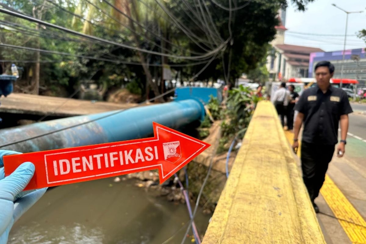 Polisi tangani kasus penemuan jenazah bayi perempuan di Gatot Subroto