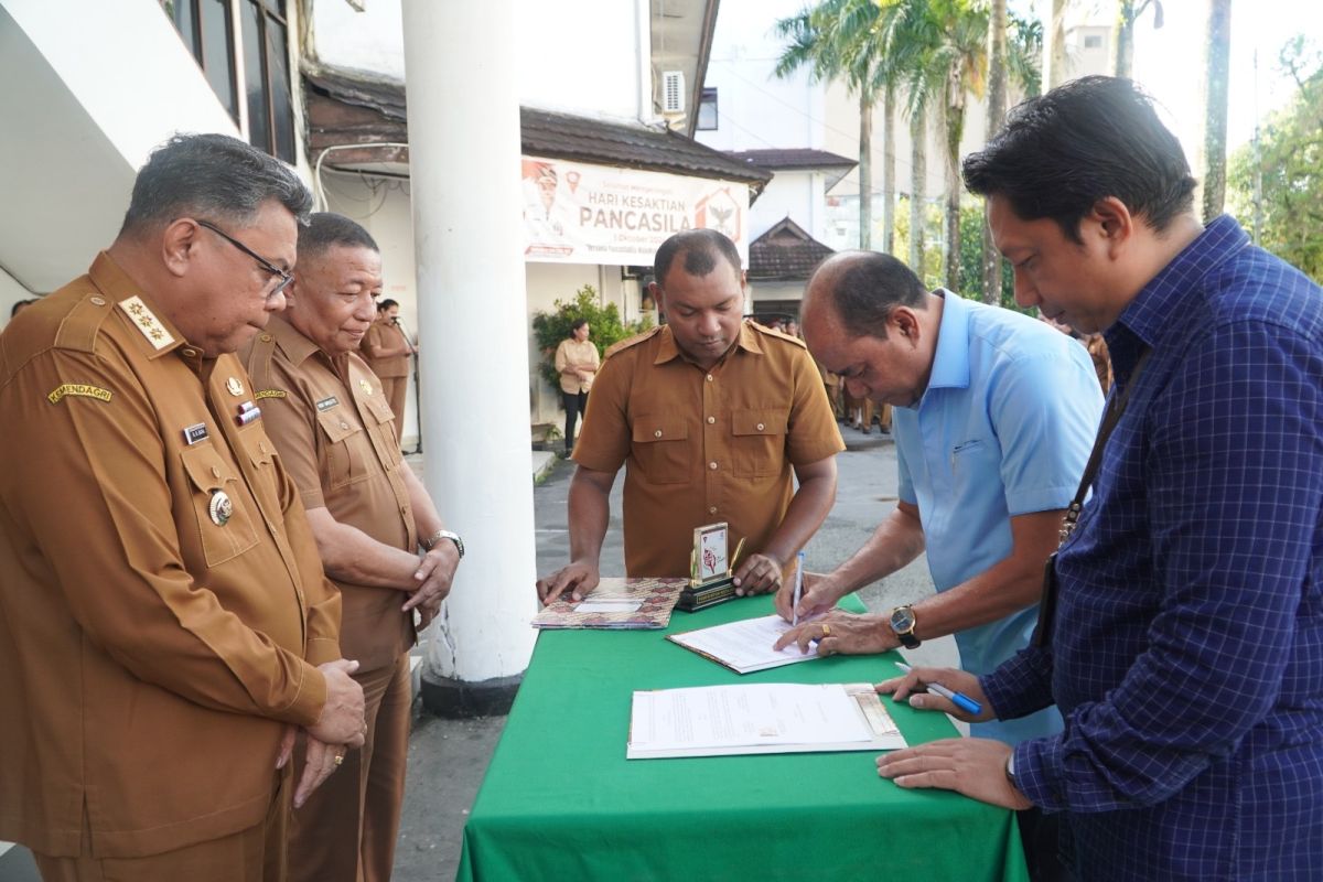 Perumda Tirta Yapono - Pelindo Ambon MOU suplai kebutuhan air bersih di pelabuhan