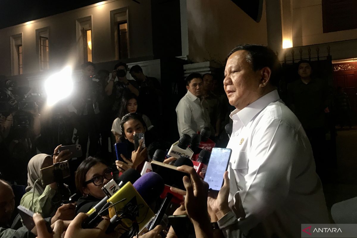 Prabowo berterima kasih kepada ketum partai karena usulkan profesional