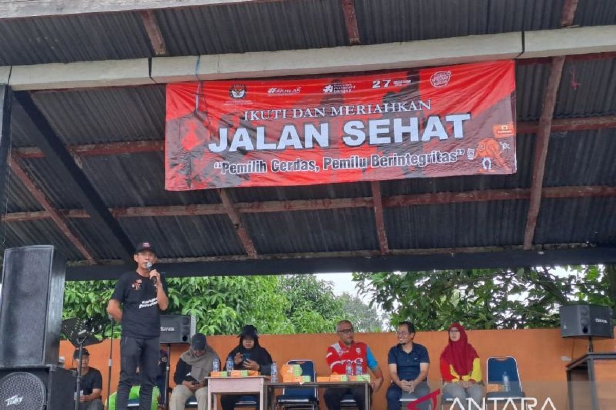 KPU Bangka Selatan gelar jalan sehat sosialisasikan Pilkada serentak 2024