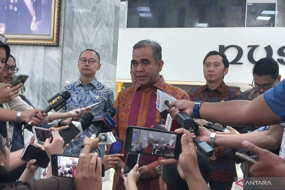 Pimpinan MPR temui Jokowi hingga Prabowo serahkan undangan pelantikan