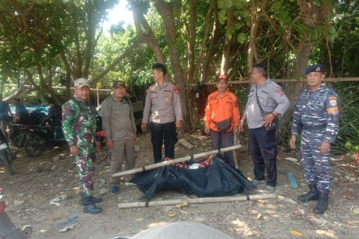 Tim SAR temukan jasad nelayan tenggelam di perairan Laut Tegalbuleud Sukabumi