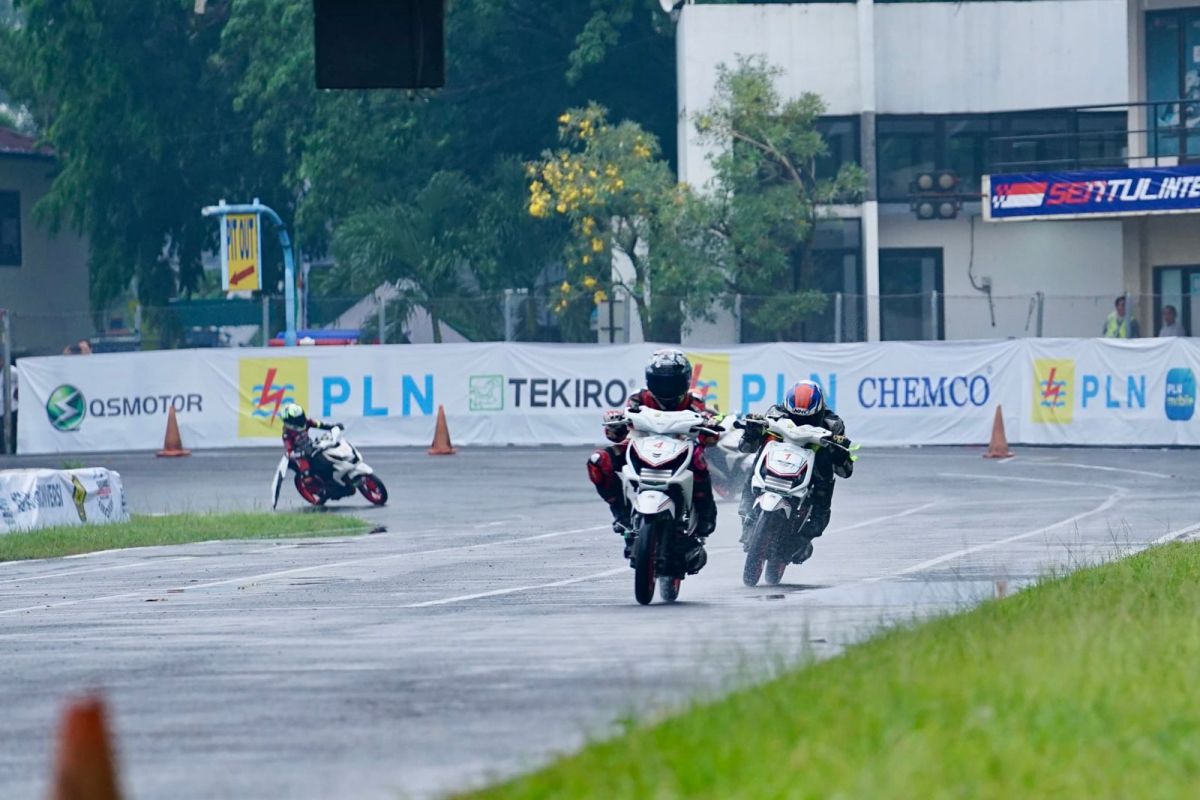 PLN-Kementerian ESDM sukses gelar balap motor listrik konversi di Bogor