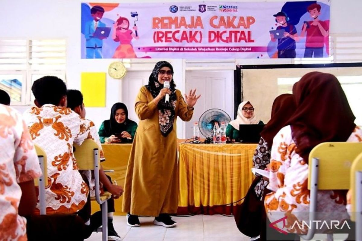 Dinas Kominfotik Gorontalo menggelar program Recak Digital