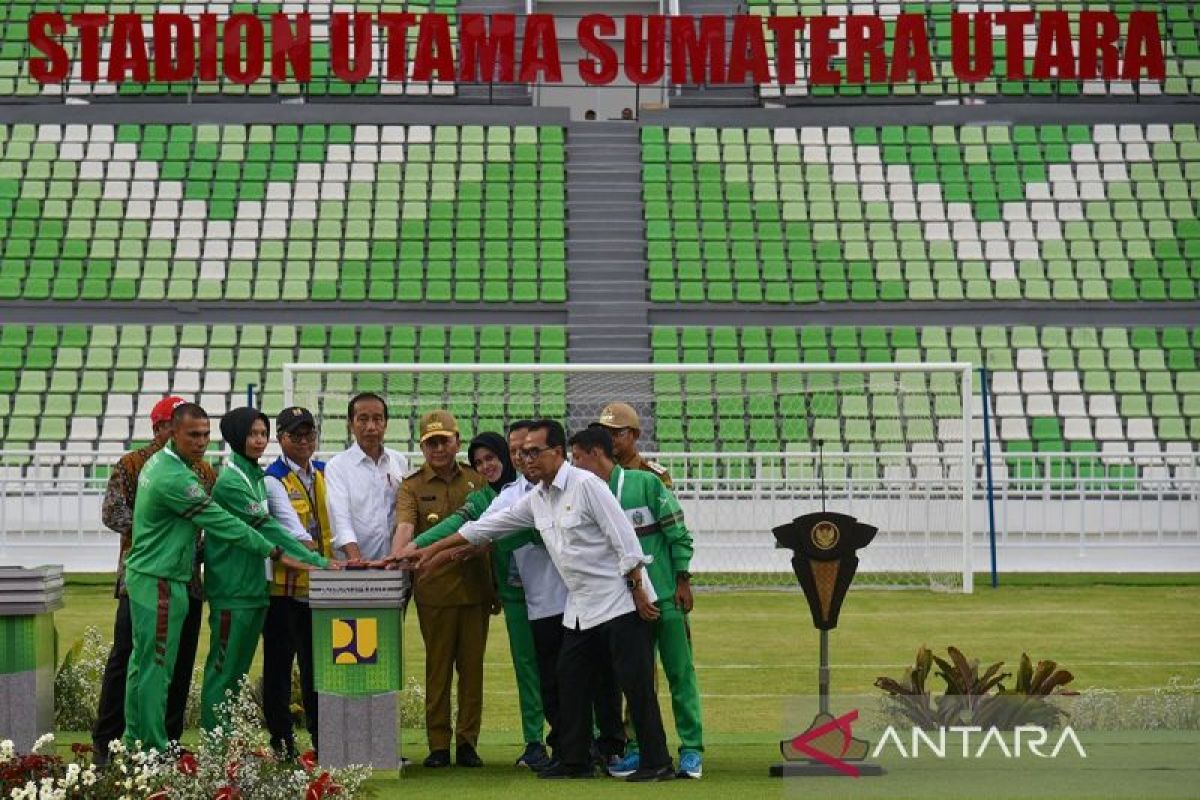 Presiden  resmikan Stadion Utama Sumut