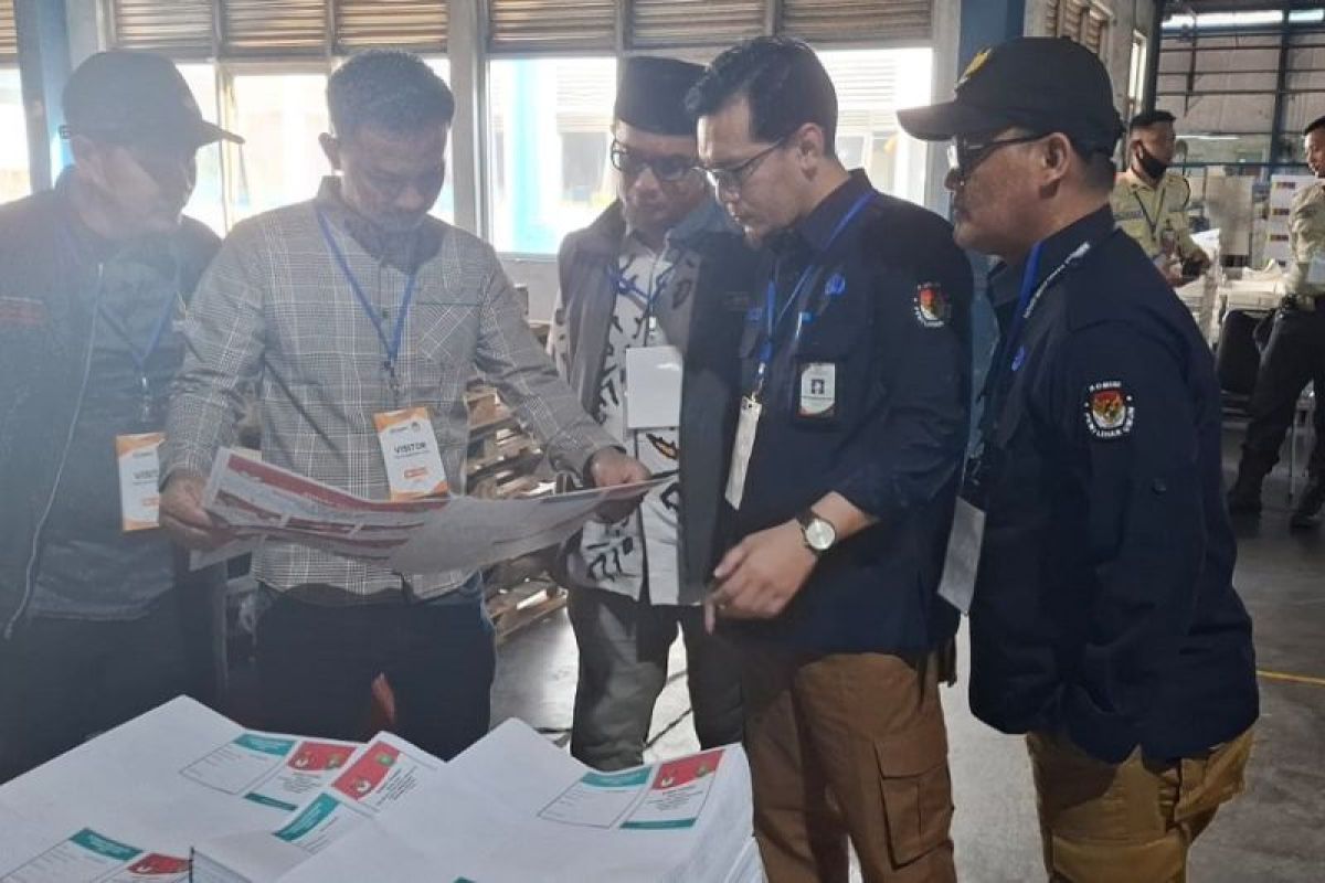 KPU Kota Tangerang tuntaskan pencetakan 1.414.274 surat suara