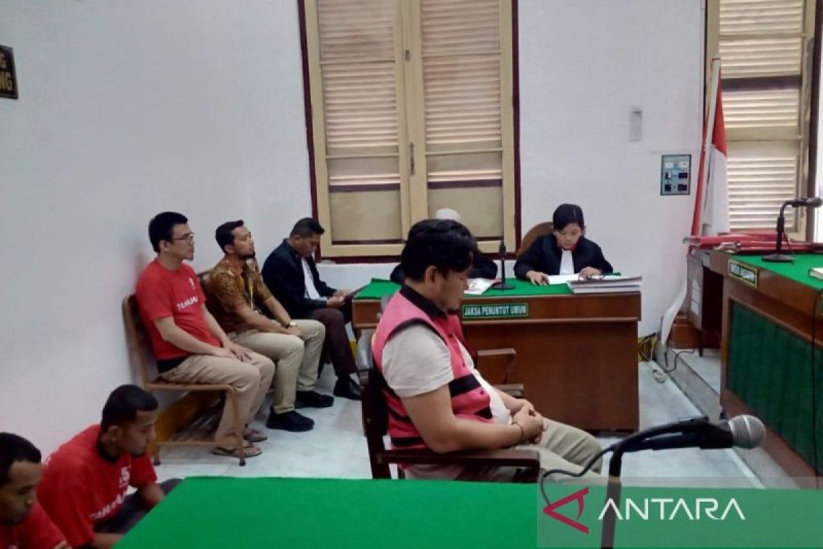 Jaksa dakwa pria asal Medan pesan rokok ilegal dari Pekanbaru rugikan negara Rp132 juta