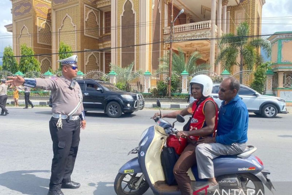 Polres Jayapura berharap masyarakat tingkatkan kesadaran berlalu lintas