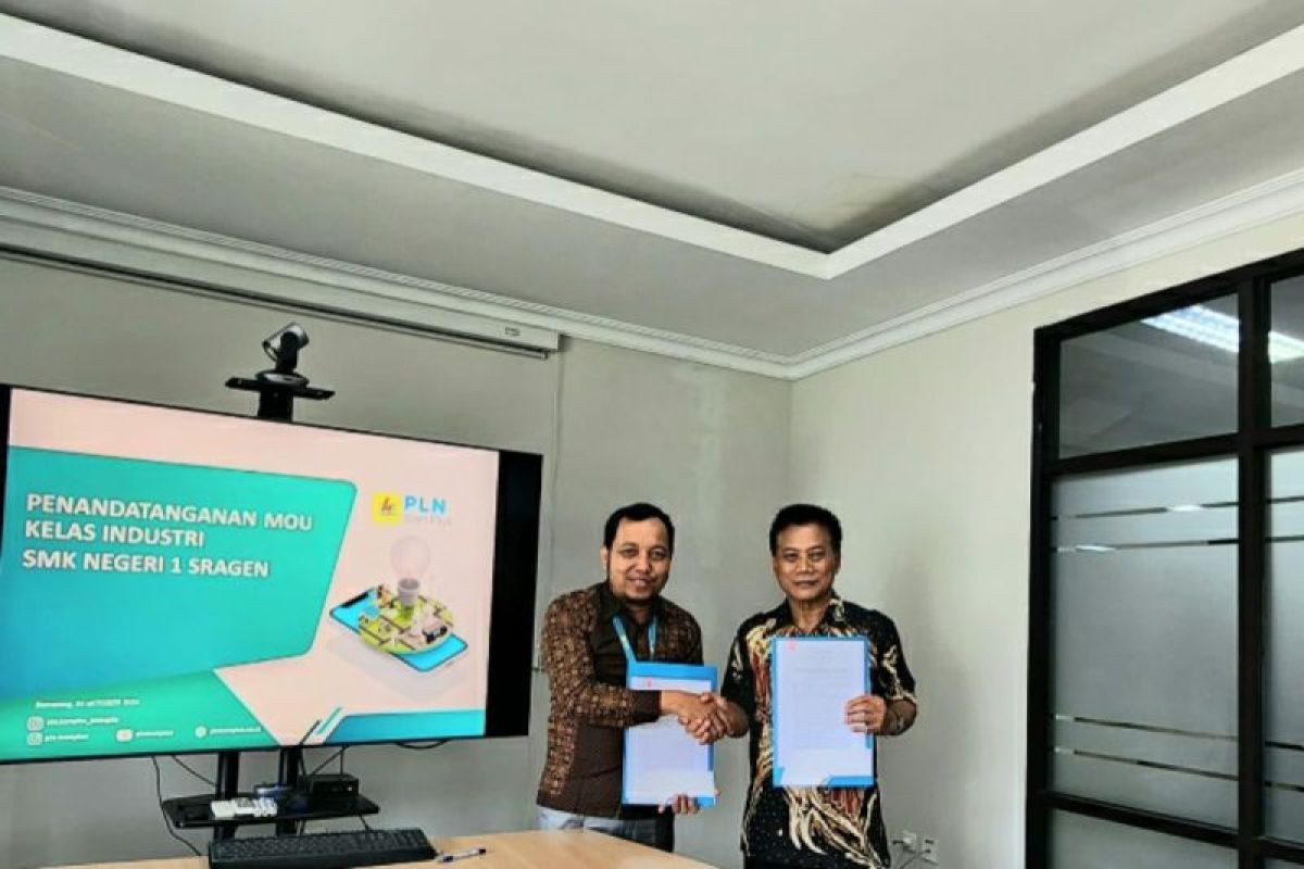 Cetak lulusan kompeten, PLN Icon Plus dan SMKN 1 Sragen kerja sama