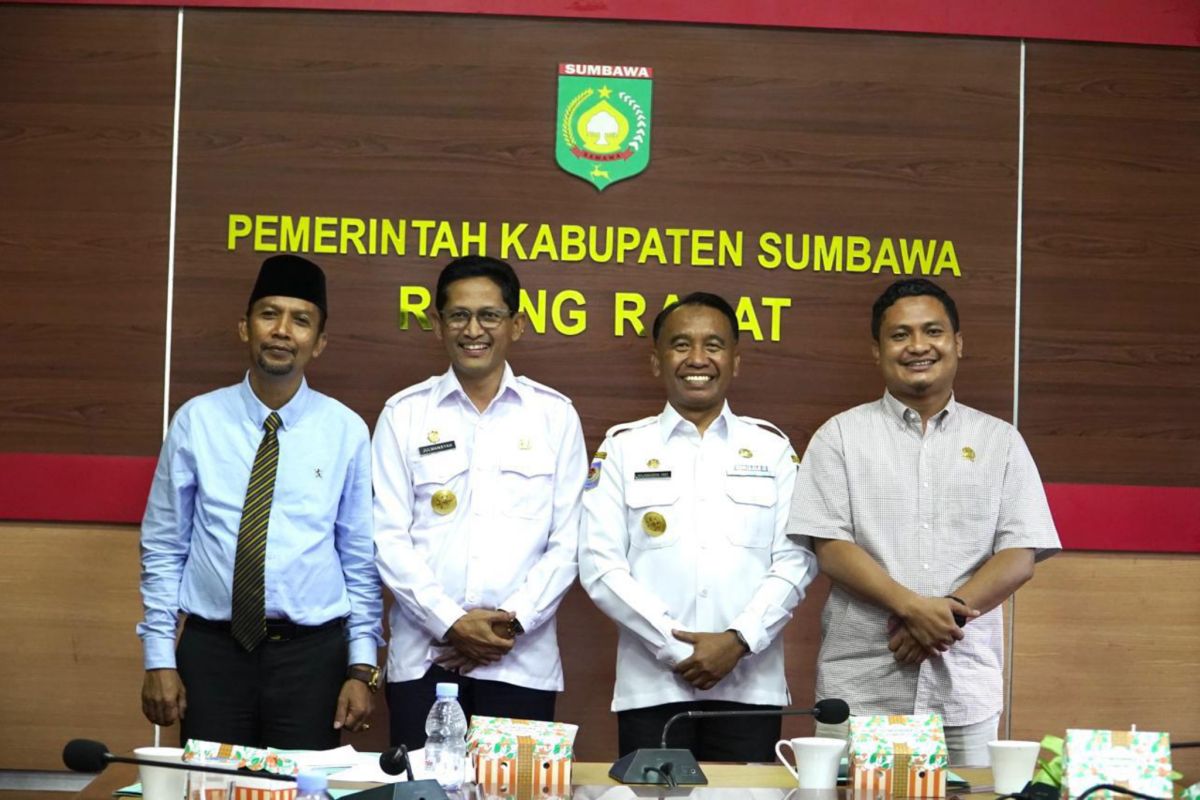 Pemkab Sumbawa dan Sumbawa Barat menyiapkan roadmap manfaat tambang