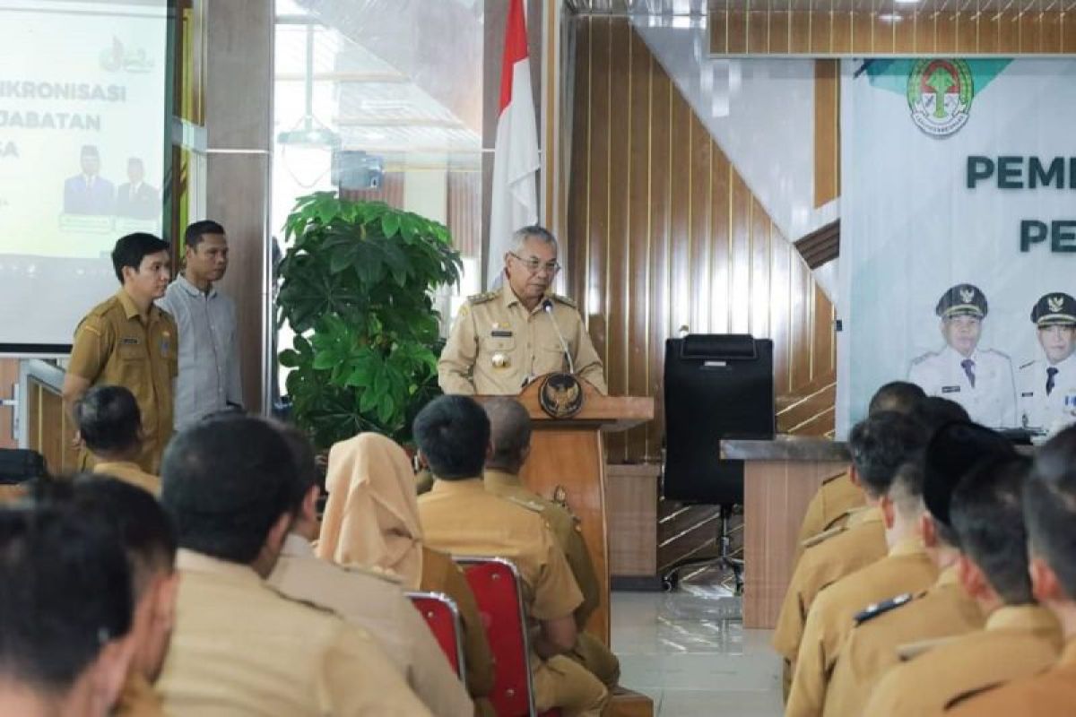 Bupati harap Kades siap dan tanggap dalam menjalankan amanah