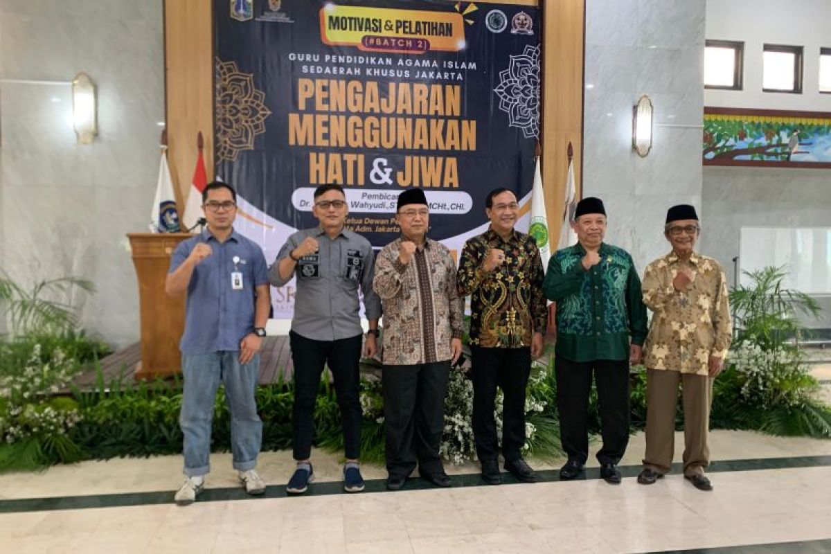 Guru agama Jaksel diajak tanamkan nilai akhlak mulia dalam mengajar