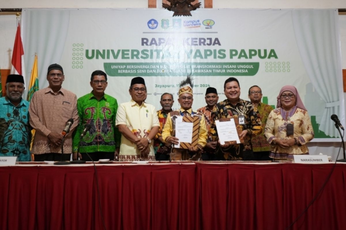 Bank Papua-Universitas Yapis menjalin kerja sama penyaluran gaji pegawai