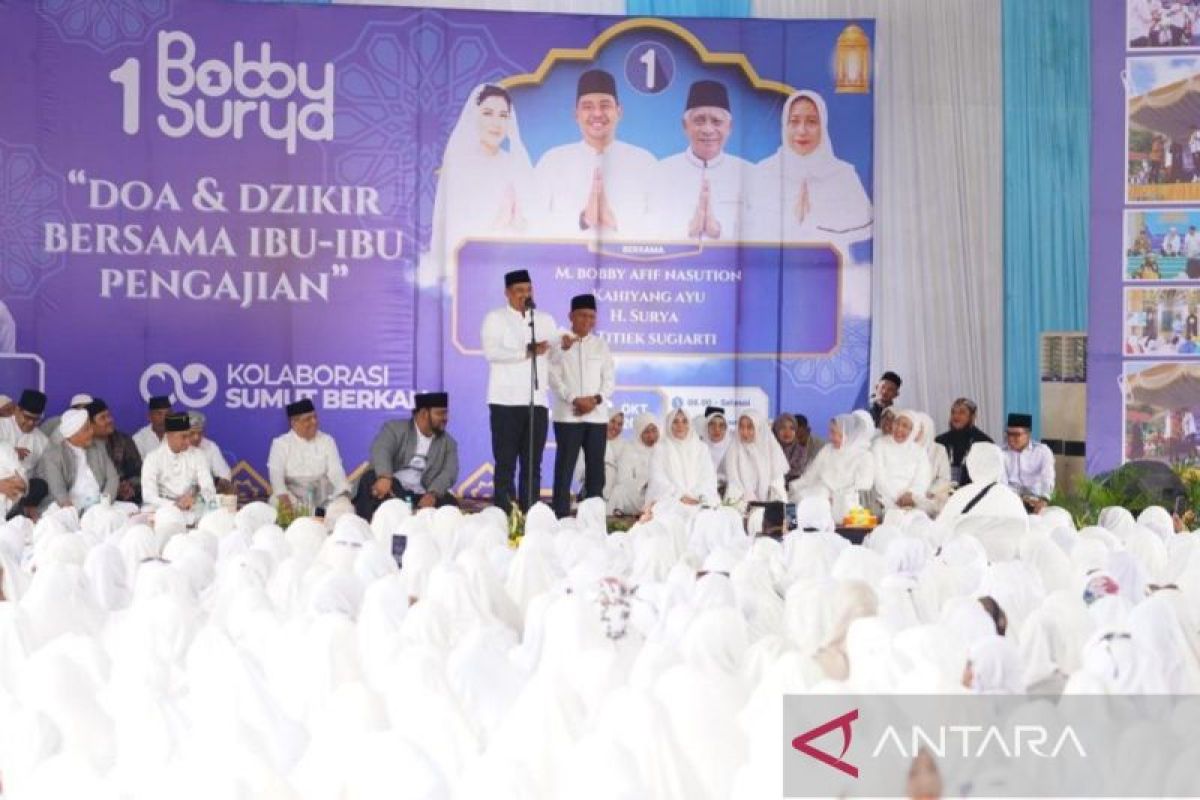 Istana Maimun memutih, ribuan jamaah antusias sambut Bobby-Surya