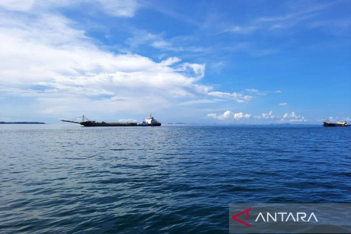 Cuaca Kepri umumnya berawan dan berpotensi hujan ringan siang hari