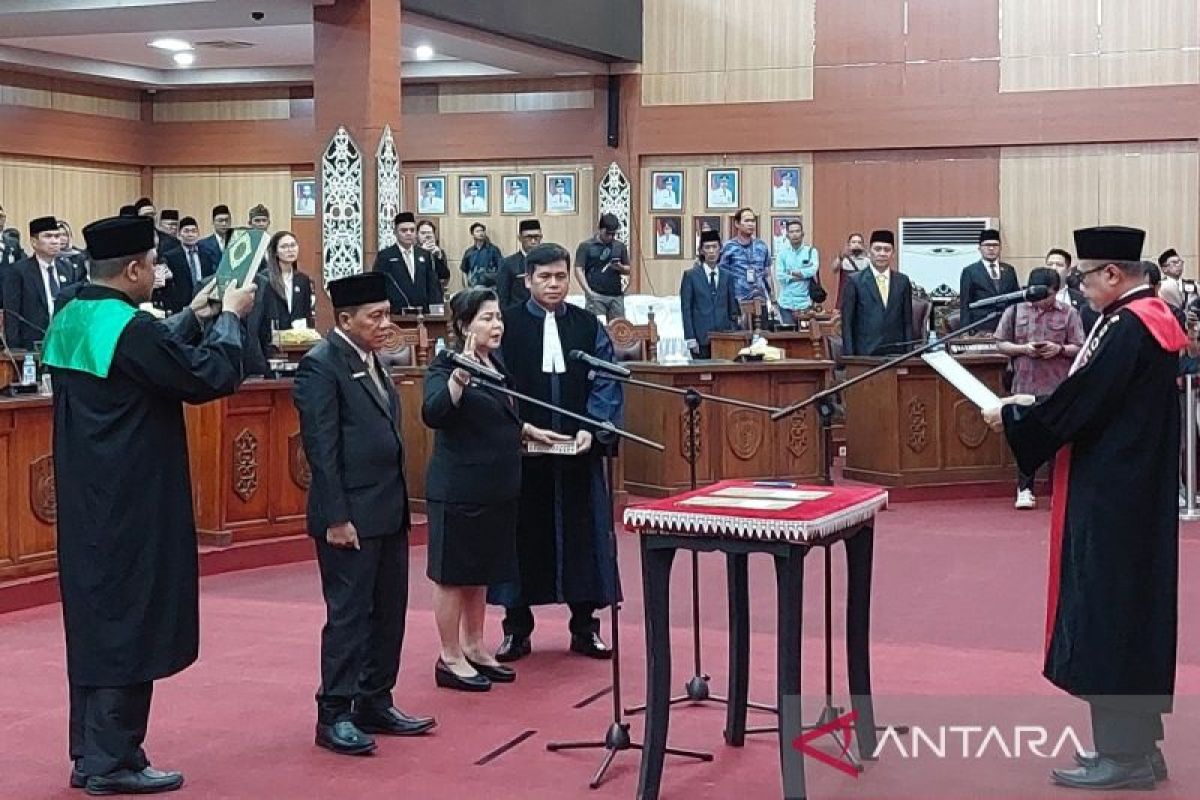 Pimpinan definitif DPRD Palangka Raya dilantik, Subandi siap genjot seluruh agenda dewan