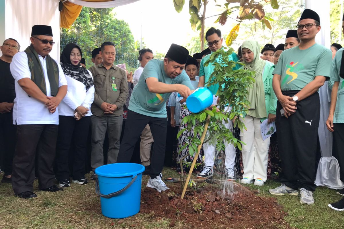 Kemenag tanam 50.000 pohon di berbagai pesantren di Jabodetabek