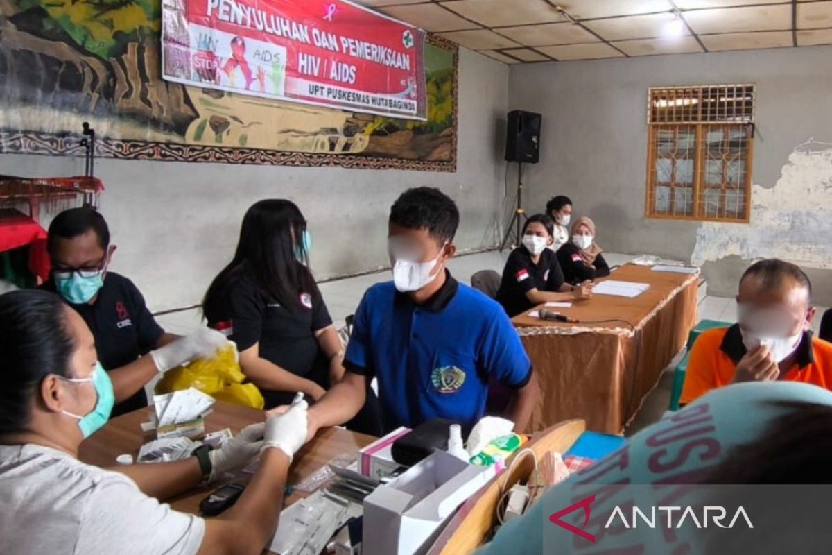 Rutan Tarutung gandeng Puskesmas Hutabaginda skrining HIV-TB napi