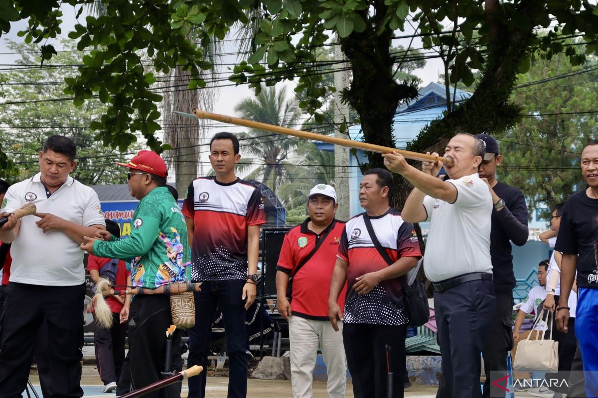 Pemkab Tapin lestarikan permainan tradisional lewat festival olahraga