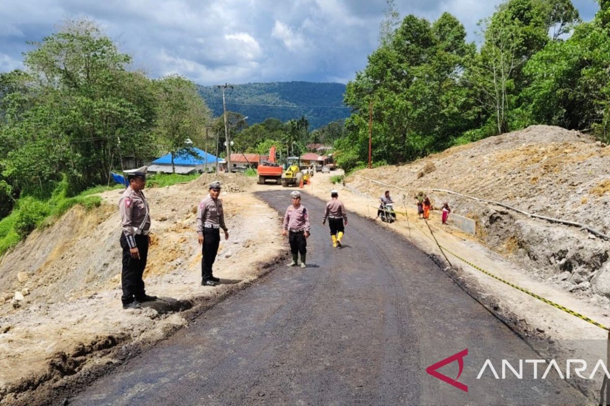 Penasaran keadaan jalan lintas Sumatera Batu Jomba saat ini begini penampakanya - ANTARA News Sumatera Utara