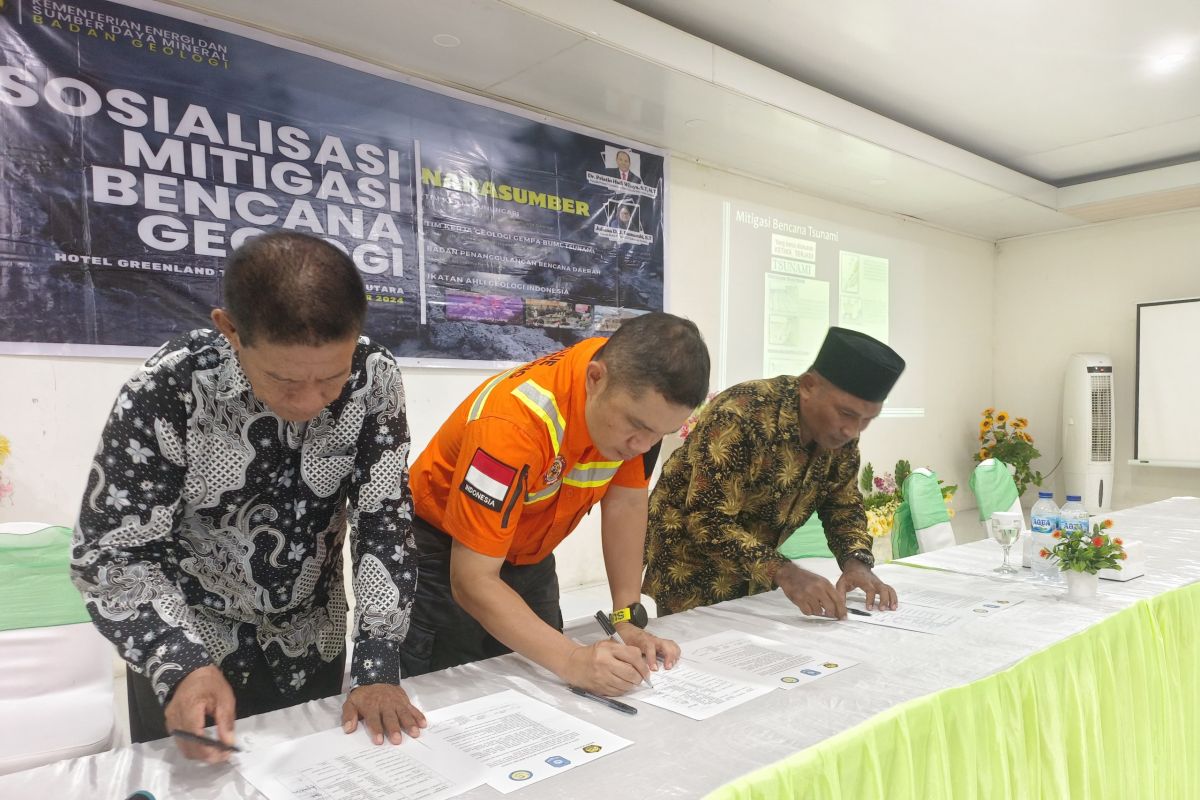 Lakukan antisipasi, PVMBG sosialisasi mitigasi bencana di Halut