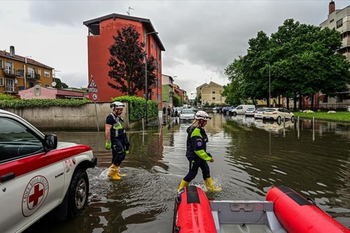 Badai hebat picu banjir bandang di wilayah utara Italia, satu tewas