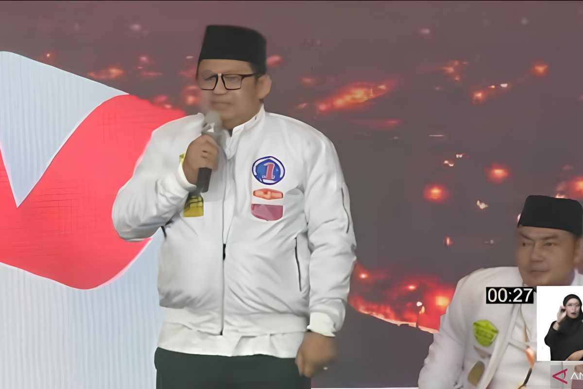 Mad Romli-Irvansyah siap gratiskan pendidikan hingga kesehatan