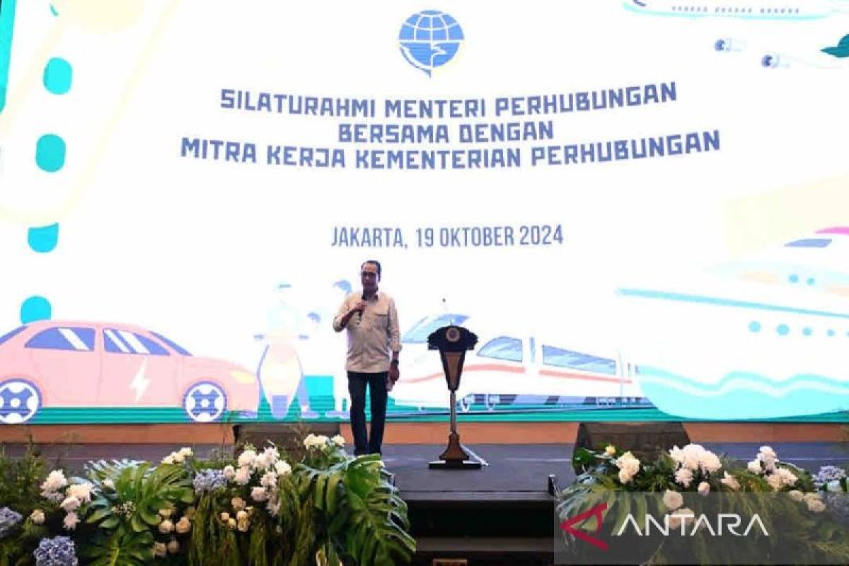 Menhub: Sinergi dan kolaborasi penting untuk membangun transportasi