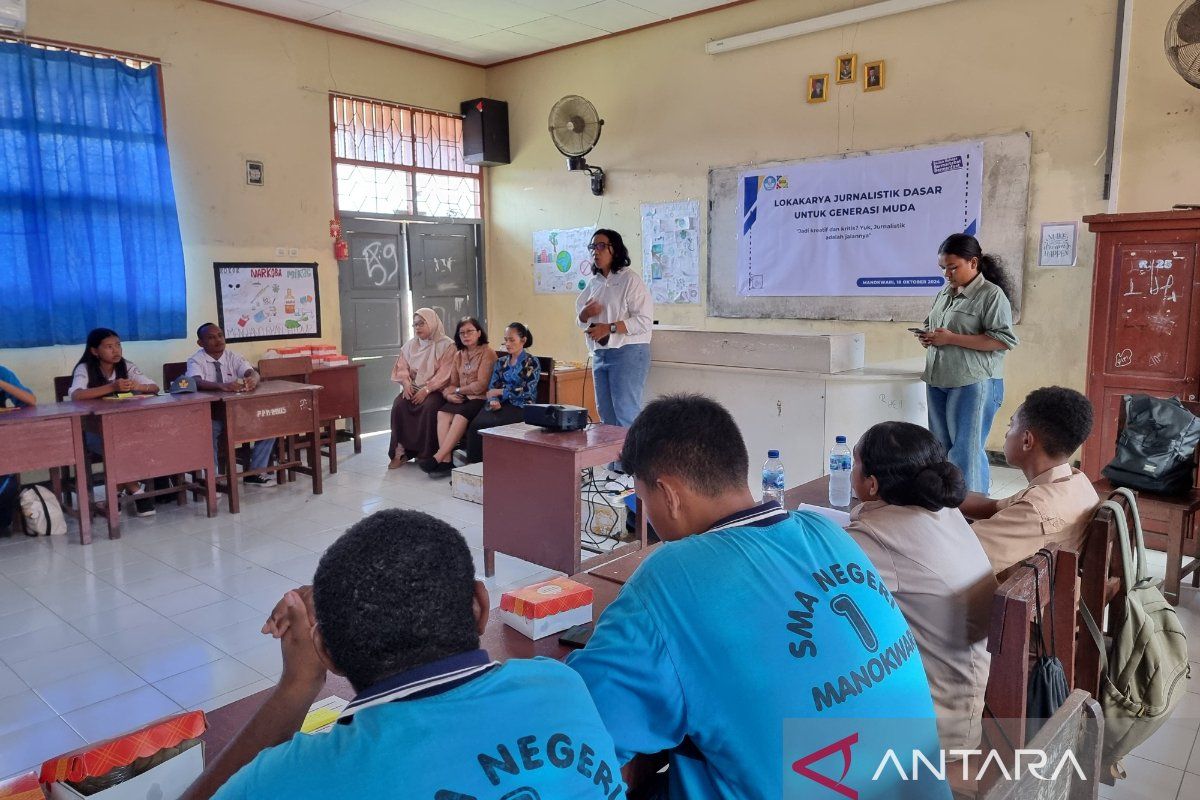 Ruang Berbagi Manokwari inisiasi lokakarya penulisan jurnalistik