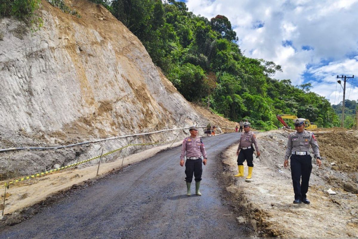 Senin, Jalinsum Batu Jomba sudah bisa dilintasi, jenis kenderaannya ini