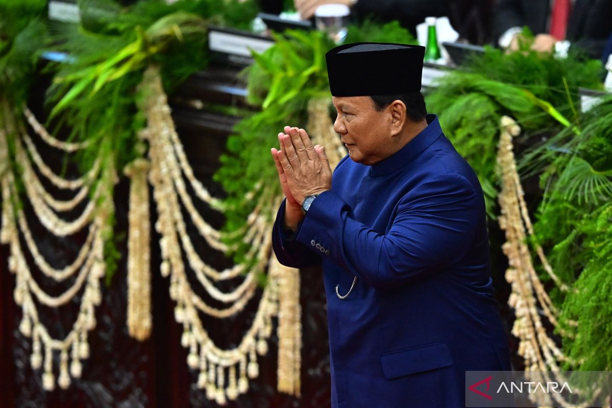 President Prabowo thanks his predecessors in inaugural speech