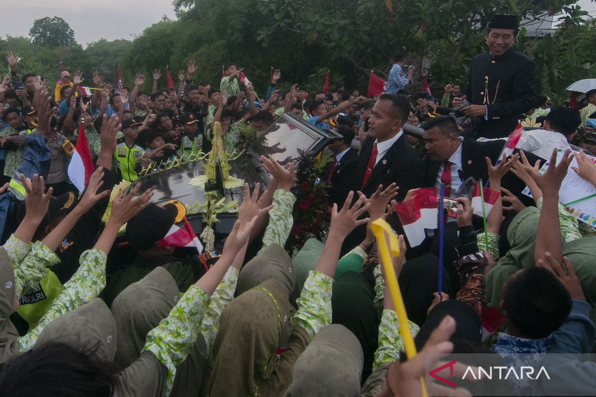 Presiden ketujuh RI Joko Widodo pulang ke Solo