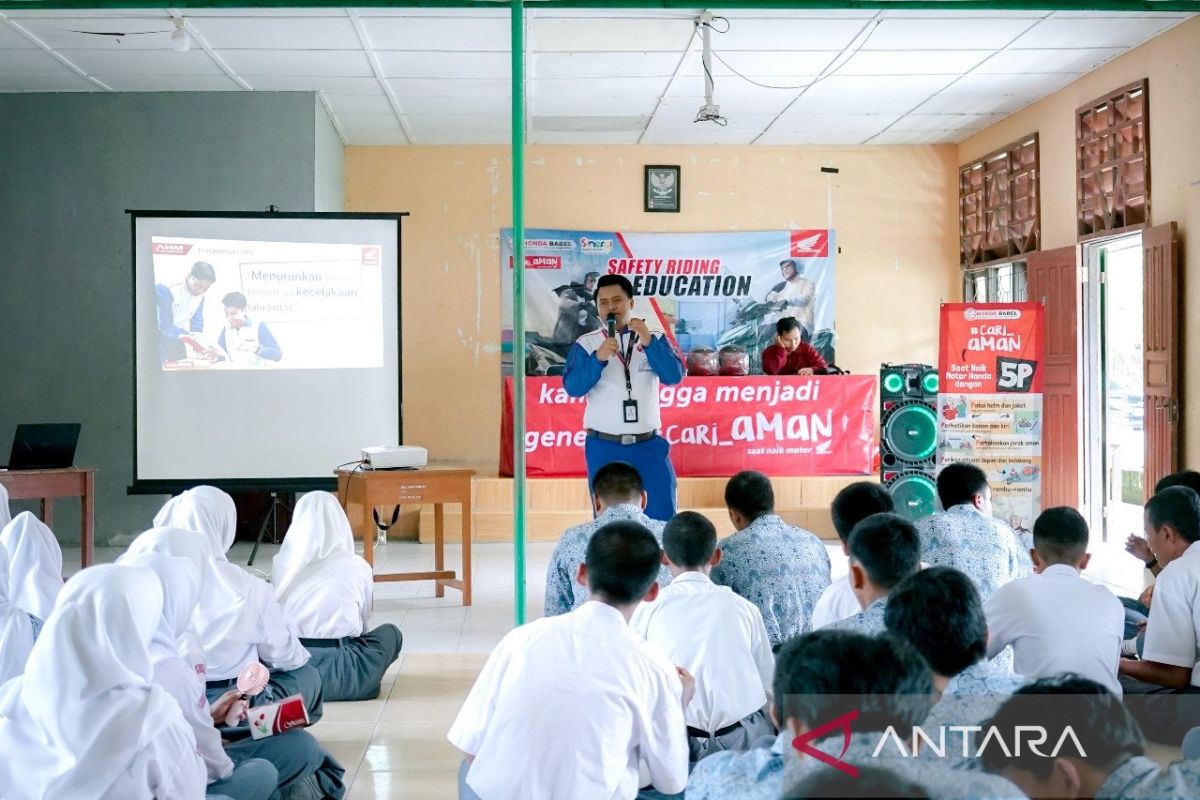 Honda Babel sosialisasi keselamatan berkendara di Desa Bulu Tumbang