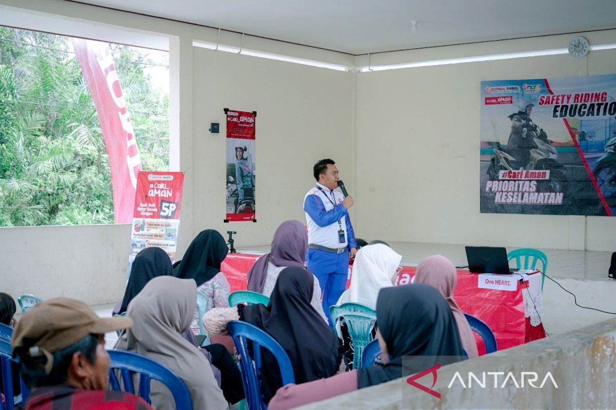 Honda Babel edukasi keselamatan berkendara di SMA PGRI Tanjungpandan